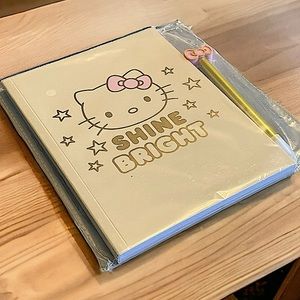 Hello Kitty - 1 Shine Bright Journal w/ Bow Pen